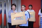 表揚第23屆全國聽覺障礙國民國語文競賽績優學生-特優---啟聰學校--黃安安同學