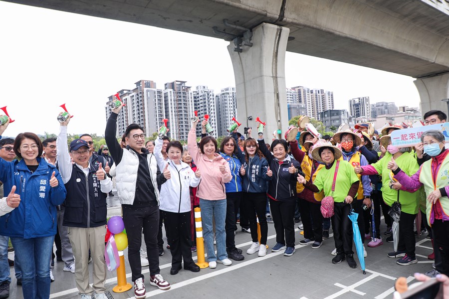 綠空廊道(潭子區74號橋下)串聯自行車跨橋工程完工視察暨健行活動