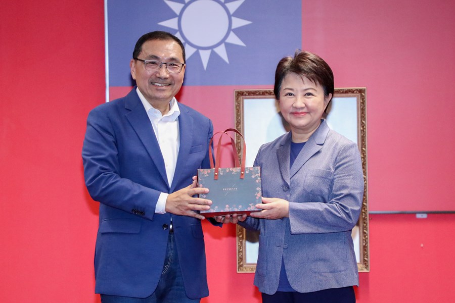 與新北市政府市政交流