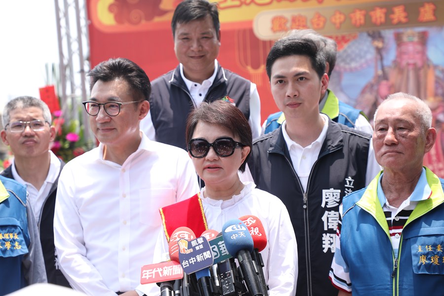 西屯區社團法人台中市永興福德爺信仰協會贈匾、揭碑儀式 (8)