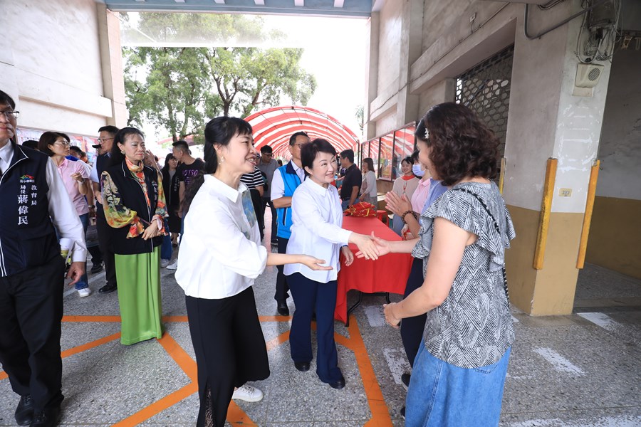 豐原區合作國小、豐村國小、福陽國小、豐東國中暨東勢區新盛國小活動中心興建工程聯合動土典禮--TSAI (49)