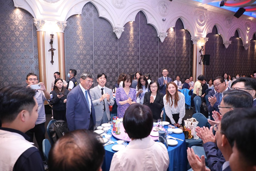 社團法人台中市藥師公會第32 、 33 屆理事長交接典禮 (1)