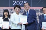 社團法人台中市藥師公會第32 、 33 屆理事長交接典禮 (25)