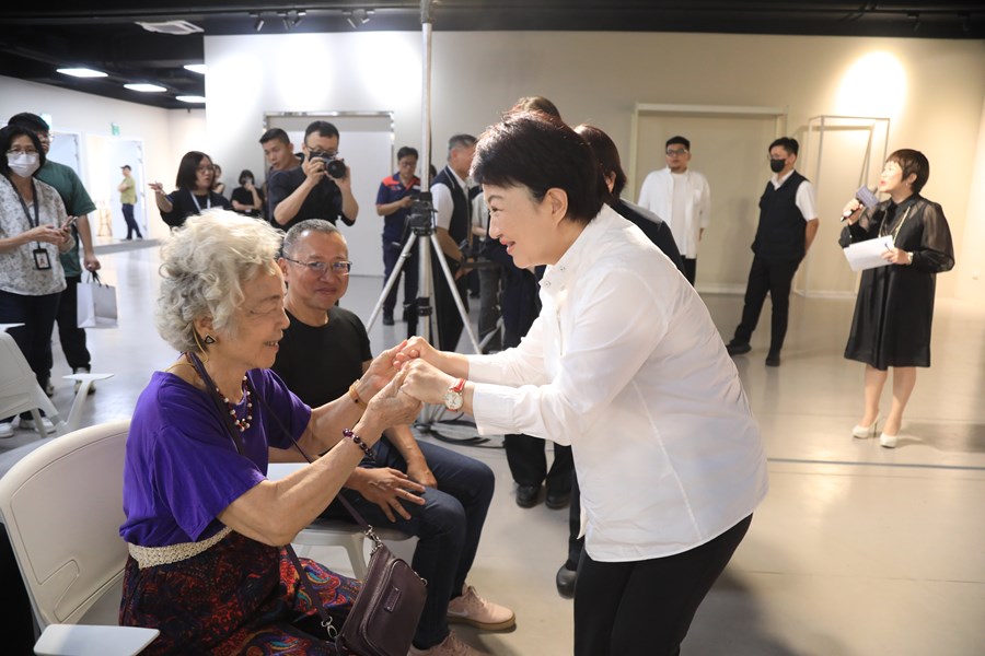 台中市立美術館 精選典藏揭幕記者會--TSAI (13)