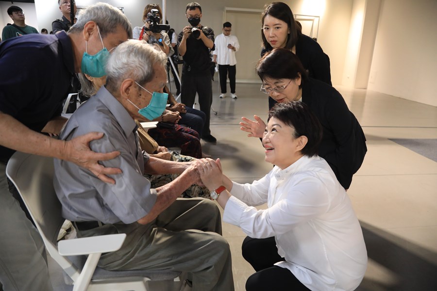 台中市立美術館 精選典藏揭幕記者會--TSAI (15)
