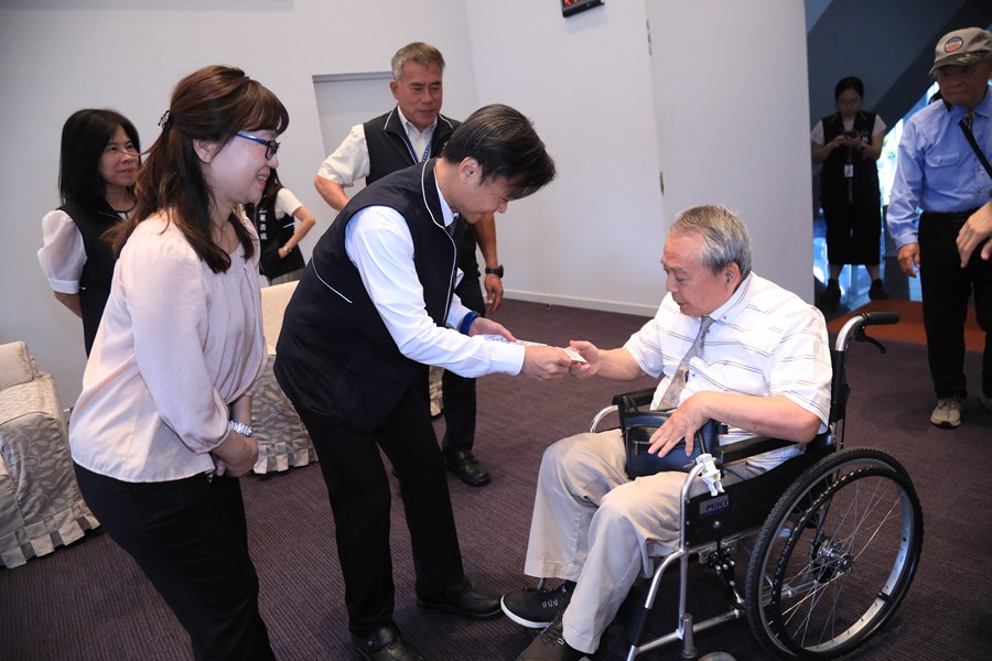 外交部台灣日本關係協會陳忠正總領事回部辦事偕九州日台經濟文化交流會工藤徹會長一行蒞府拜會---TSAI (6)