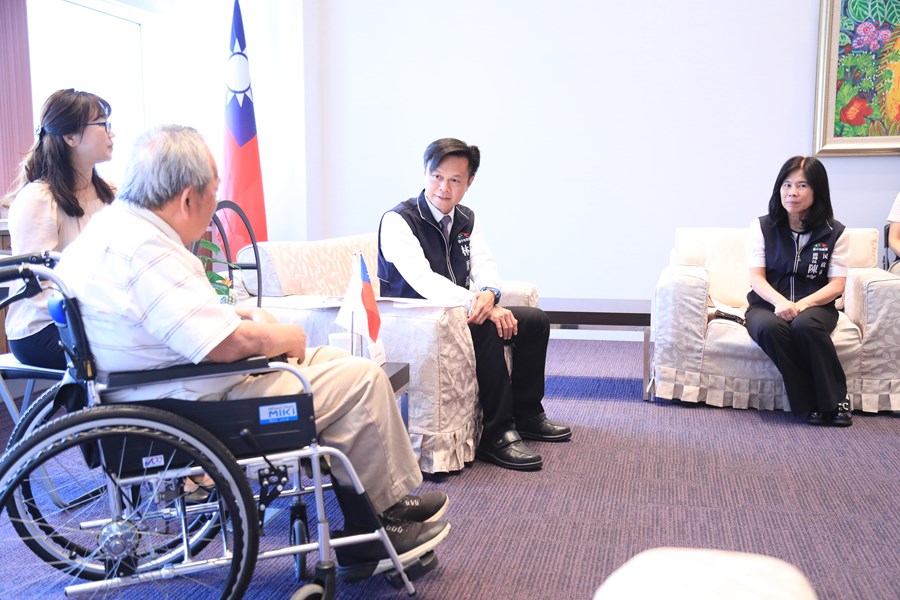 外交部台灣日本關係協會陳忠正總領事回部辦事偕九州日台經濟文化交流會工藤徹會長一行蒞府拜會---TSAI (12)