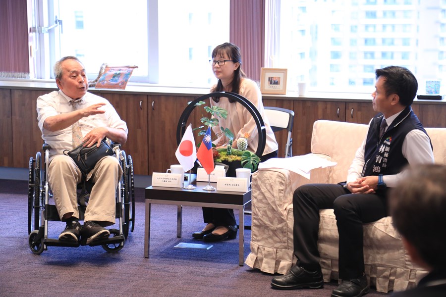 外交部台灣日本關係協會陳忠正總領事回部辦事偕九州日台經濟文化交流會工藤徹會長一行蒞府拜會---TSAI (15)