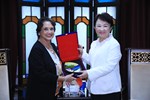 美國姊妹市關島總督古蕾露(GovernorMs. Lourdes A. Leon Guerrero)一行蒞市拜會--TSAI (8)