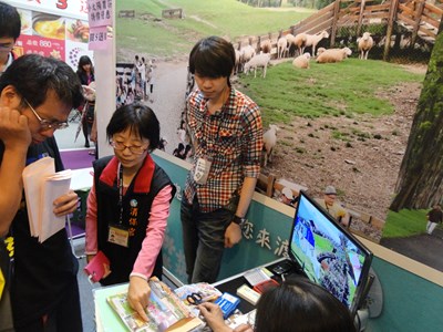 臺中市政府法制局消保官世貿旅展禮劵稽查
