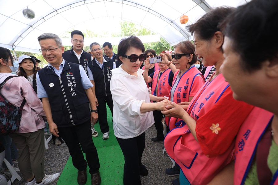 中央公園飛行美樂地特色遊戲場啟用典禮--TSAI (23)