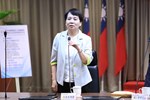 卸任人事處長沈德蘭