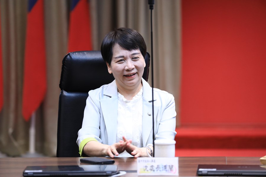 卸任人事處長沈德蘭