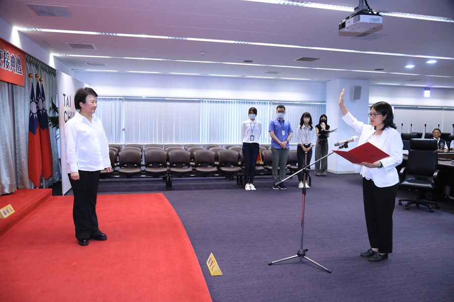 台中市政府新任人事處長宣誓及交接典禮--TSAI (2)