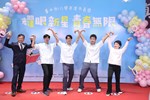 台中市高級中等以下學校畢業生市長獎合影 (73)
