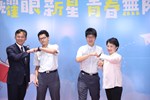 台中市高級中等以下學校畢業生市長獎合影 (74)