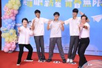 台中市高級中等以下學校市長獎與市長合影--TSAI (9)