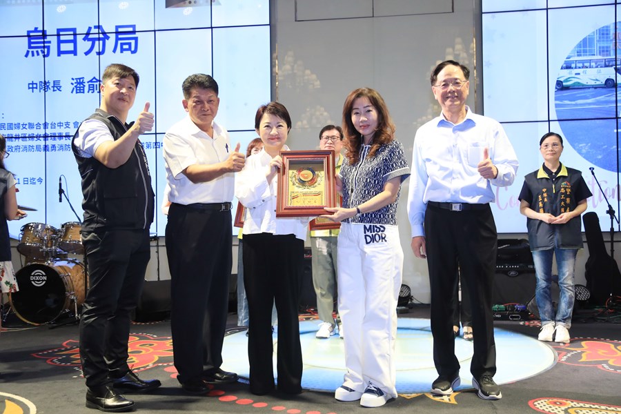 114年上半年警察志工聯繫會報暨新卸任警察志工大隊長交接典禮---TSAI (10)