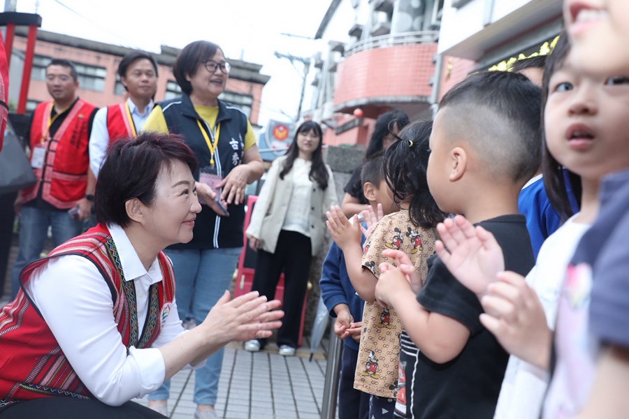 和平專案--慰問第二救災救護大隊雙崎分隊、和平分局雙崎派出所 (11)