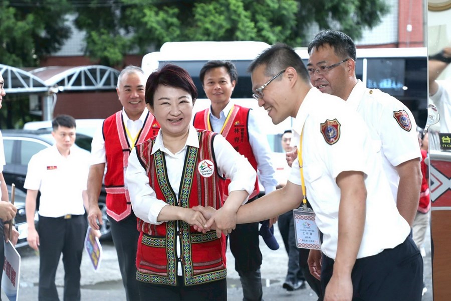 和平專案--慰問第二救災救護大隊雙崎分隊、和平分局雙崎派出所 (4)