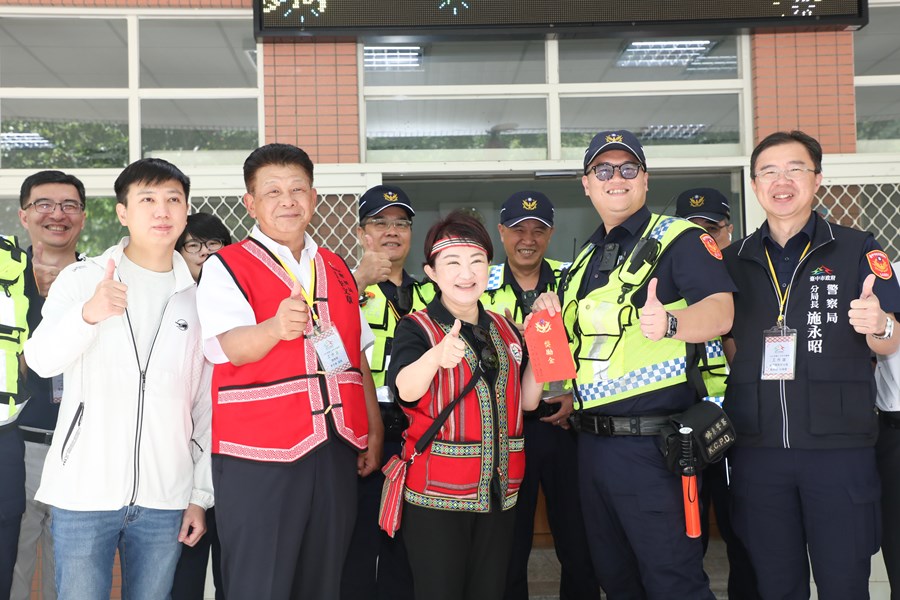 慰問警察同仁 (7)