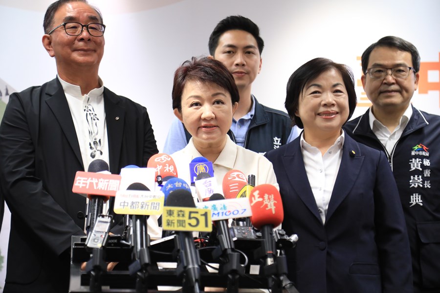 台中市小豬藝文基地活化工程捐贈儀式--TSAI (22)