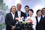 台中市小豬藝文基地活化工程捐贈儀式--TSAI (24)
