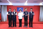 頒獎--表揚神岡區溪洲里榮獲內政部韌性社區2星標章--與市長大合照