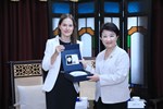 德國經濟辦事處首席代表暨處長蘭依樺博士 (Chief Representative & Executive Director Dr. Eva Langerbeck)蒞府拜會-----TSAI (1)