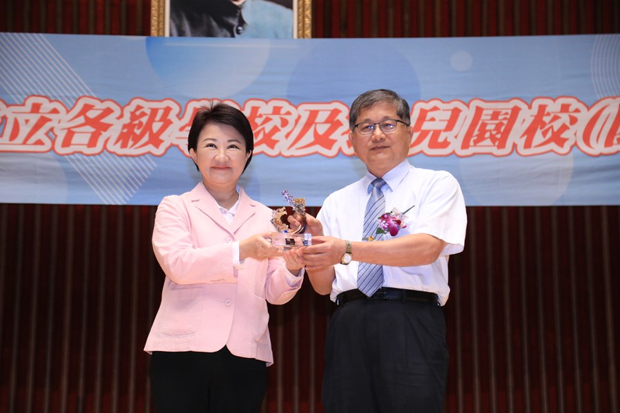台中市114學年度市立各級學校及幼兒園校(園)長布達暨交接典禮--TSAI (10)