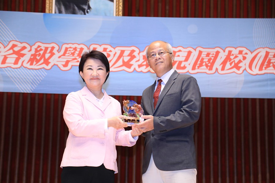 台中市114學年度市立各級學校及幼兒園校(園)長布達暨交接典禮--TSAI (15)