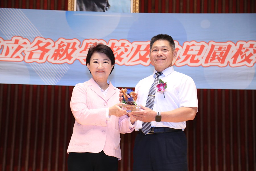 台中市114學年度市立各級學校及幼兒園校(園)長布達暨交接典禮--TSAI (23)