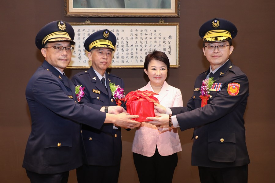 台中市政府警察局卸、新任局長、分局長及大隊長聯合交接典禮