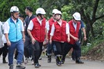 土石流沖入民宅搶修清理作業