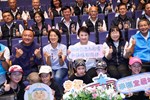 114年度台中市模範父親與市長有約合照活動