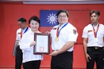 頒發2025年第21屆世界警察消防運動會績優選手--臺中市政府消防局第八大隊北屯分隊   廖坤帝