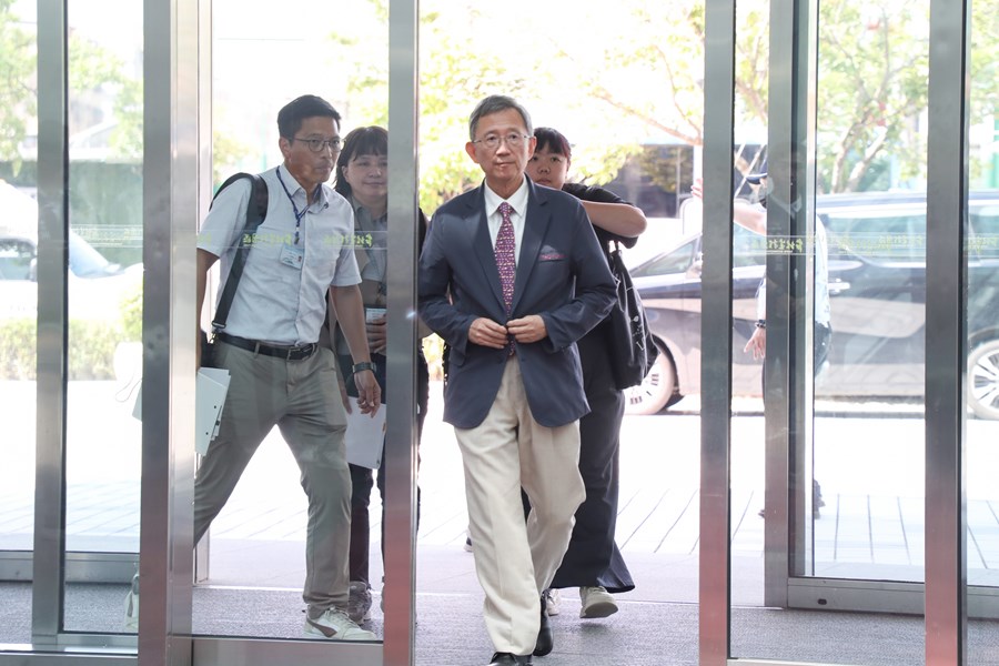 【十五縣市站出來！捍衛地方補助】記者會