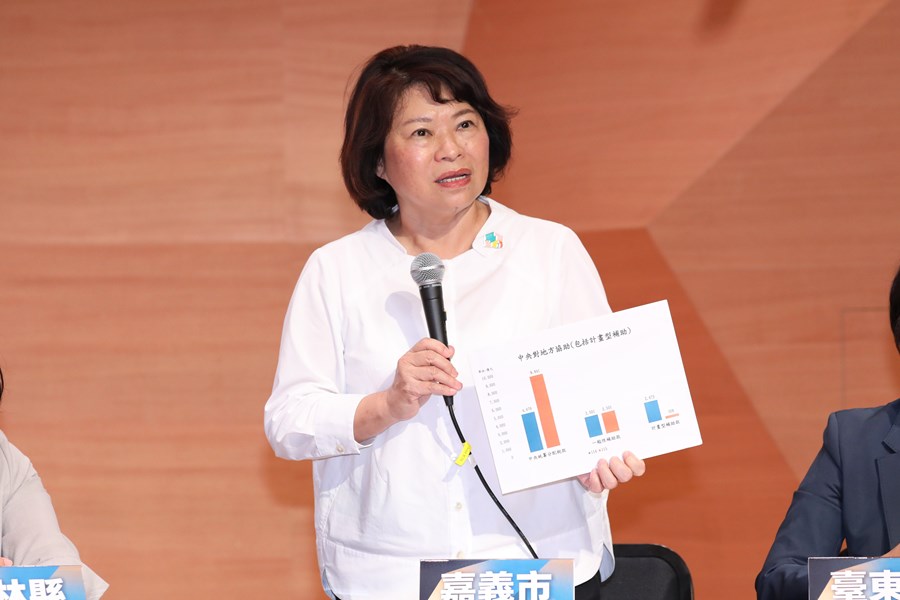 【十五縣市站出來！捍衛地方補助】記者會