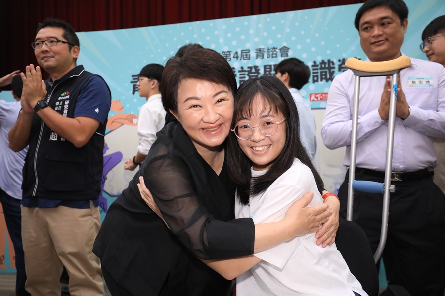 114年度台中市政府青諮會第四屆青諮委員授證典禮暨共識營--TSAI (12)