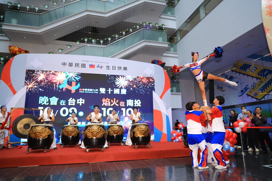 中華民國、國慶圓滿、天佑台灣》114年雙十國慶晚會在台中、焰火在南投聯合記者會--TSAI (17)