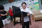 視察支援花蓮二手傢俱裝車情況