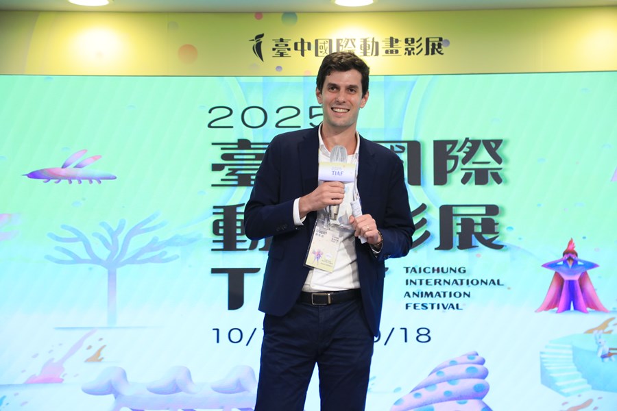 法國在台協會文化處長周書安(Josué Serres)