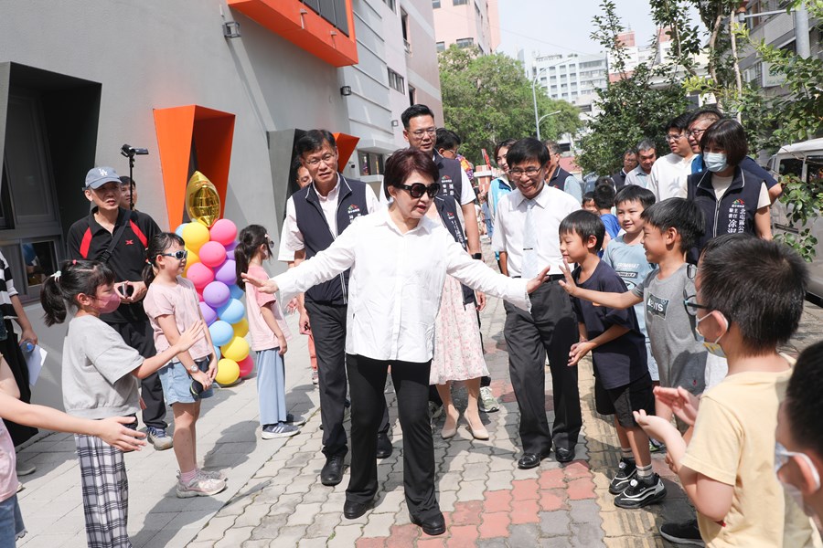 北屯區陳平國小體育館暨多功能市民活動中心落成典禮