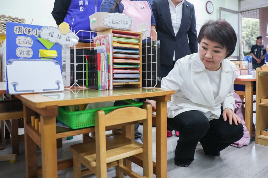 陪你長大~木製課桌椅環保再利用學生領用活動