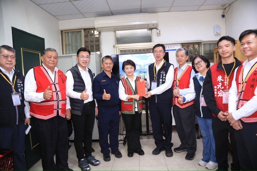 慰問竹林派出所 (5)