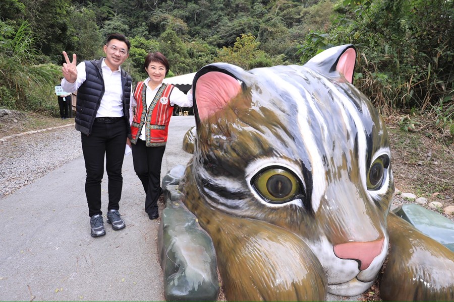 視察雪山坑環線步道整建工程 (1)