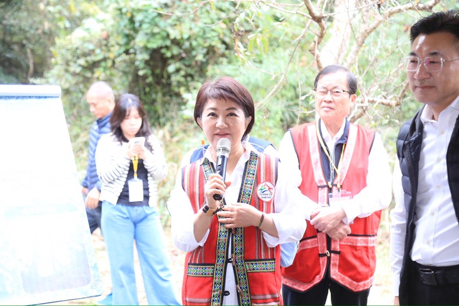 視察雪山坑環線步道整建工程 (29)
