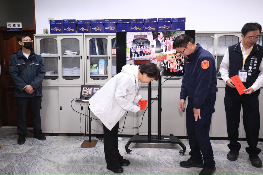 慰問雪山派出所 (24)