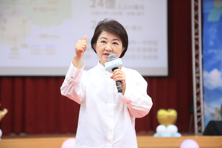 盧市長主持大里區成功國中活動中心暨地下停車場落成典禮--TSAI (1)