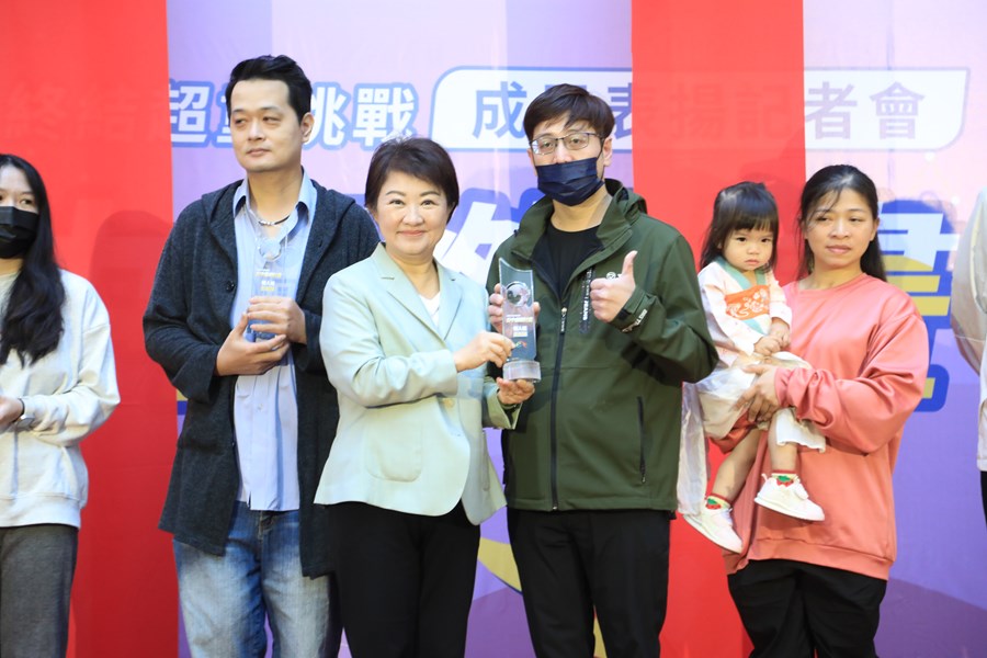 2025台中星燃計畫：終結超重挑戰 成果表揚記者會---TSAI (44)